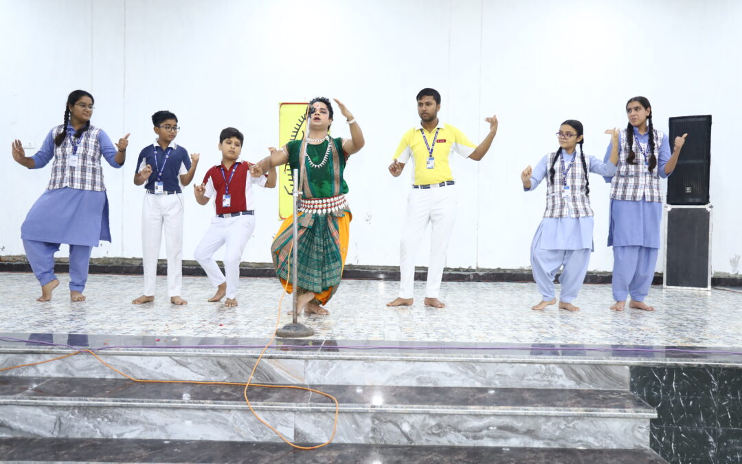 Spic Macay-Odissi Dance